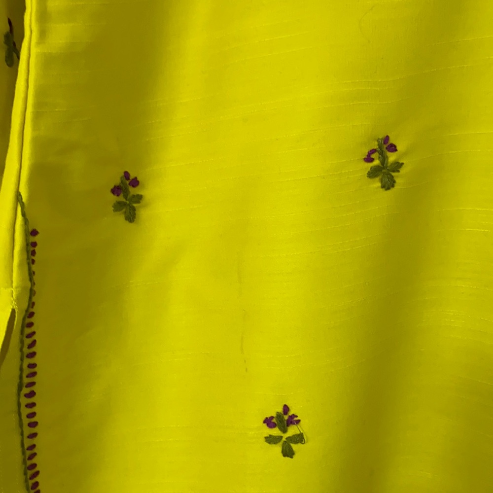 Hand Embroidered Tunic - Picture 5 of 5